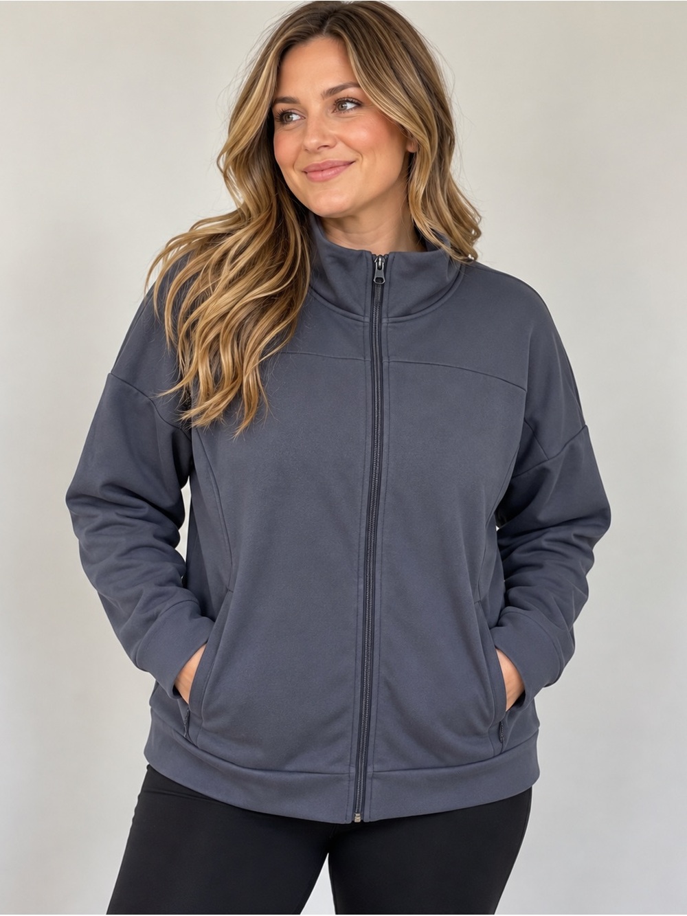 Mondetta Women’s XL Grey Full Zip Mock Neck Jacket